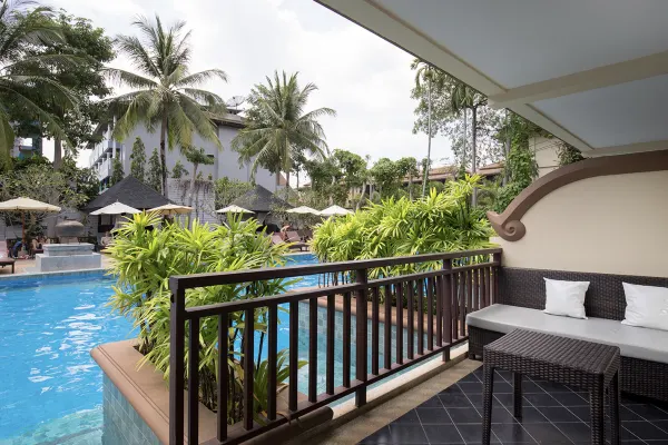 Krabi La Playa Resort_Deluxe pool access jacuzzi room